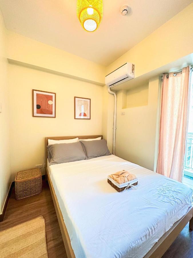 1Br Prisma Residences Dmci Stylish Condo Pasig City Екстериор снимка